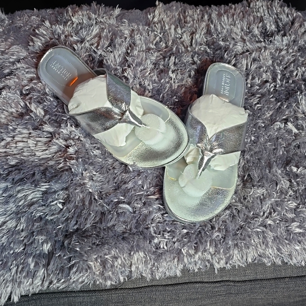 Silver Wedge Thong sandles